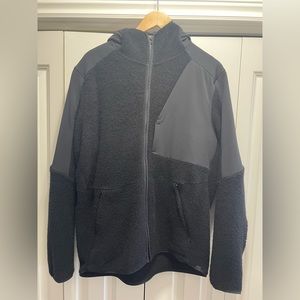 Lululemon Athletica Tundra Trek full zip